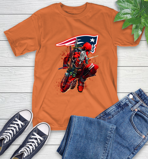 NFL Deadpool Marvel Comics Sports Football New England Patriots T-Shirt 5