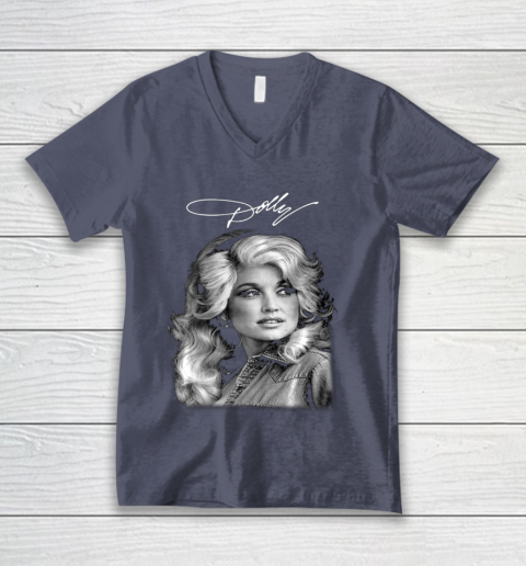 Dolly Parton Classic Vintage Signature V-Neck T-Shirt 7