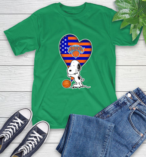 New York Knicks NBA Basketball The Peanuts Movie Adorable Snoopy T-Shirt 7