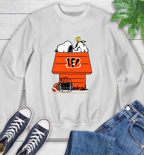 Cincinnati Bengals NFL Football Snoopy Woodstock The Peanuts Movie Sweatshirt