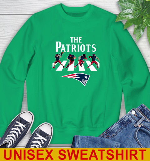 Patriots green sweatshirt top
