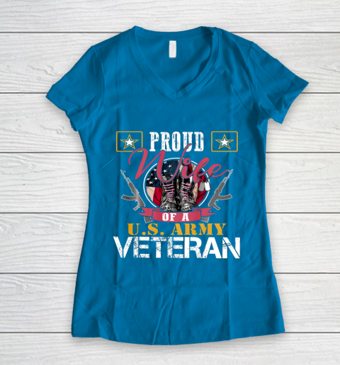 Veteran Shirt Vintage Proud Wife Of A U S Army Veteran Women's V-Neck T-Shirt 5