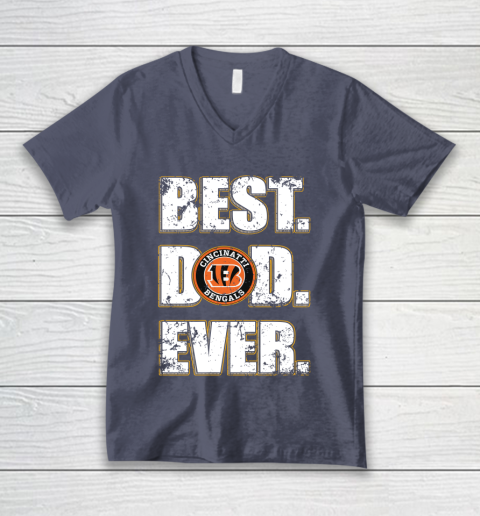 NFL Cincinnati Bengals Football Best Dad Ever Family Shirt V-Neck T-Shirt 7