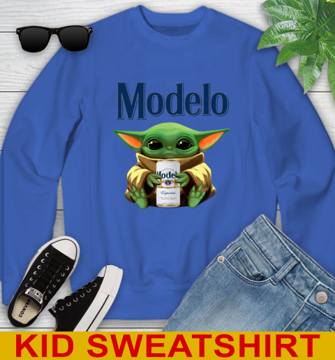 Star Wars Baby Yoda Hugs Modelo Especial Beer Shirt 119