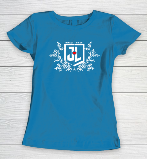 Justice League Associate Producer Women's T-Shirt 6