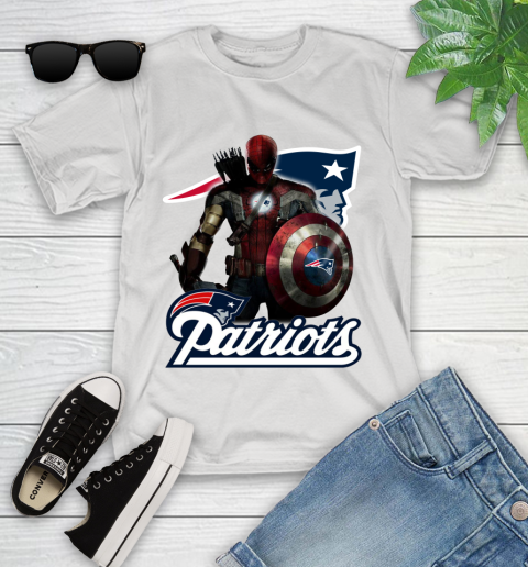 NFL Captain America Thor Spider Man Hawkeye Avengers Endgame Football New England Patriots Youth T-Shirt