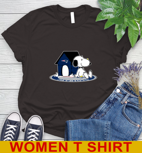 NFL Football New England Patriots Snoopy The Peanuts Movie Shirt Women's T-Shirt 8