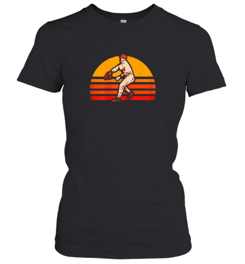 Retro Vintage Baseball Pitcher Gift Baseball Lover Women's T-Shirt