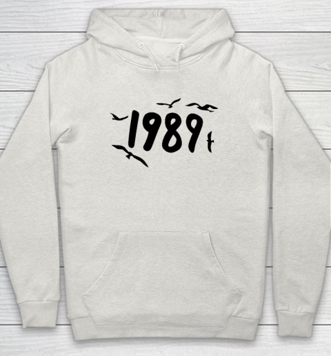 1989 Seagulls Hoodie - Image 9