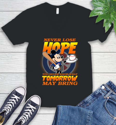 Chicago Cubs MLB Baseball Mickey Disney Never Lose Hope V-Neck T-Shirt
