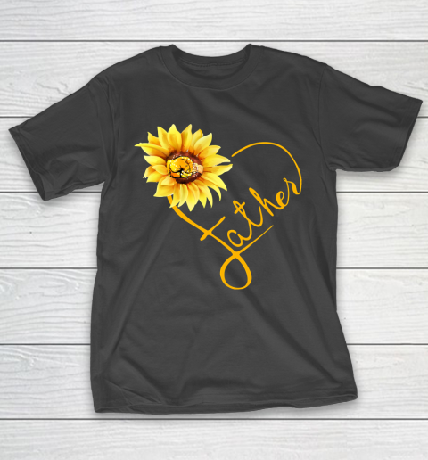 Father's Day Funny Gift Ideas Apparel  Father Sunflower Heart Symbol Matching Family T Shirt T-Shirt