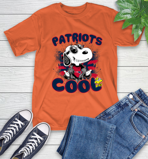 NFL Football New England Patriots Cool Snoopy Shirt T-Shirt 4