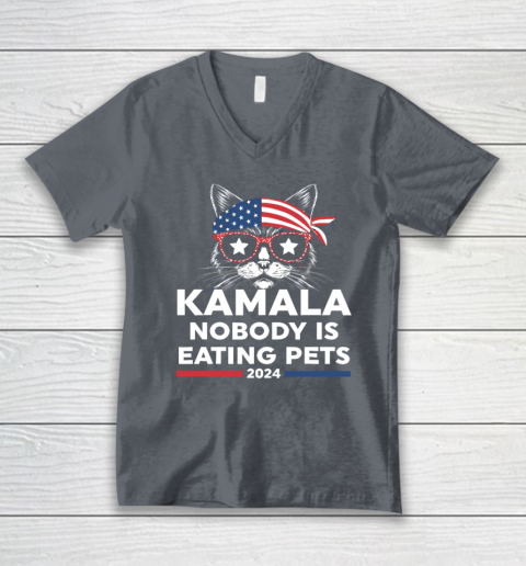 Harris Walz 2024  Nobody Is Eating Pets V-Neck T-Shirt 3