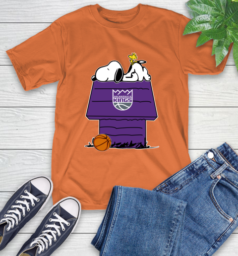 Sacramento Kings NBA Basketball Snoopy Woodstock The Peanuts Movie T-Shirt 5