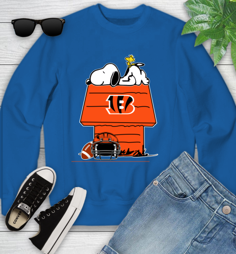 Cincinnati Bengals NFL Football Snoopy Woodstock The Peanuts Movie Youth Sweatshirt 8