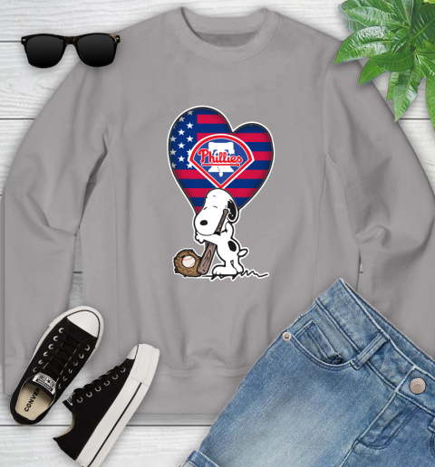 Philadelphia Phillies MLB Baseball The Peanuts Movie Adorable Snoopy Youth Sweatshirt 4