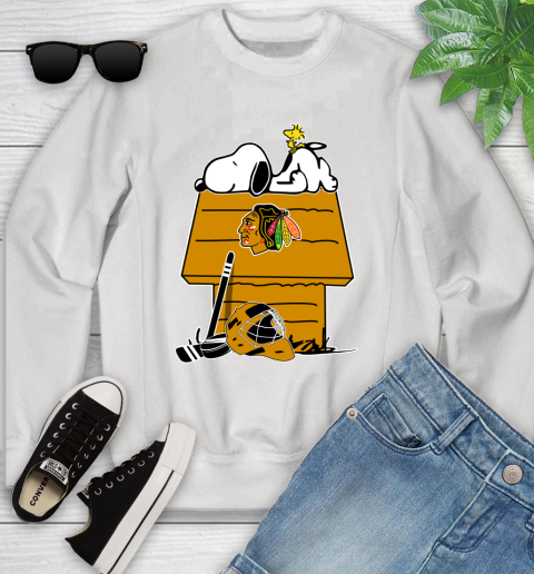 Chicago Blackhawks NHL Hockey Snoopy Woodstock The Peanuts Movie Youth Sweatshirt