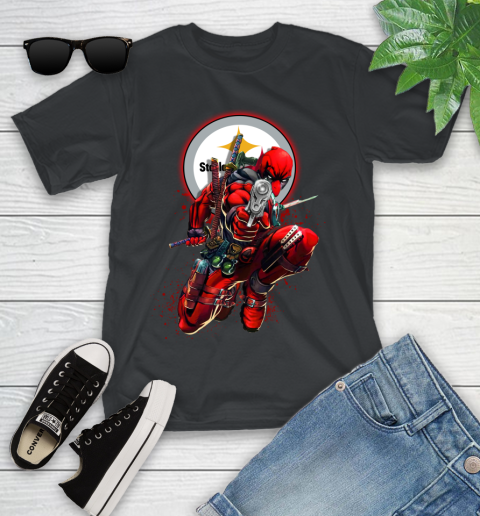 NFL Deadpool Marvel Comics Sports Football Pittsburgh Steelers Youth T-Shirt 2