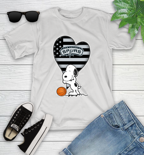 San Antonio Spurs NBA Basketball The Peanuts Movie Adorable Snoopy Youth T-Shirt