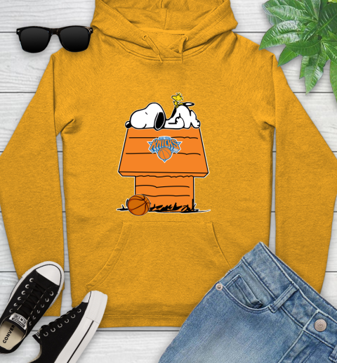 New York Knicks NBA Basketball Snoopy Woodstock The Peanuts Movie Youth Hoodie 3
