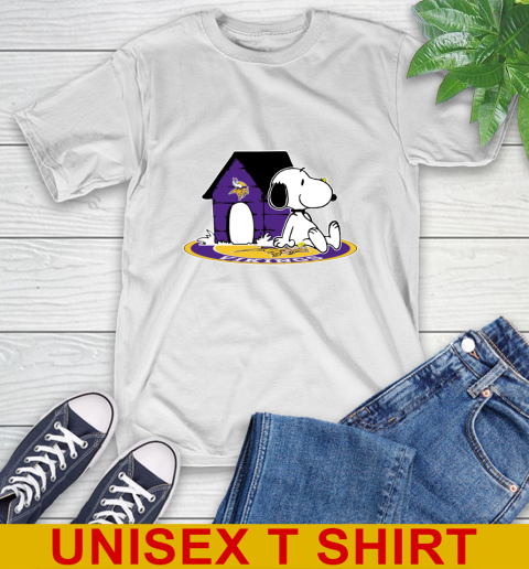 NFL Football Minnesota Vikings Snoopy The Peanuts Movie Shirt T-Shirt