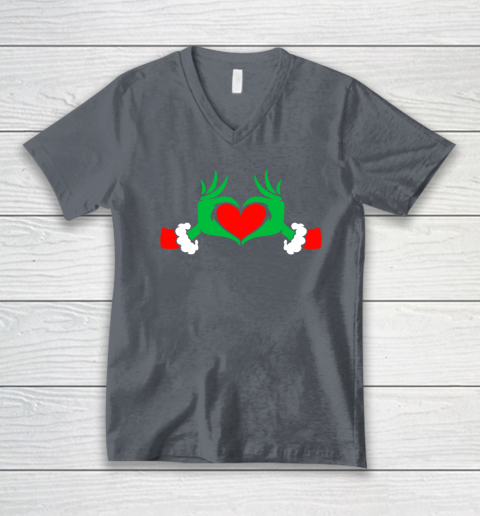 Funny Elf With Cute Heart Hands Style Christmas Costumes V-Neck T-Shirt - Image 4