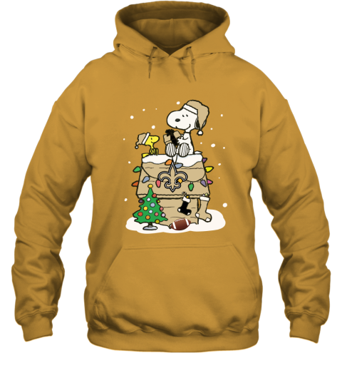 ybf0 a happy christmas with new orleans saints snoopy hoodie 23 front gold