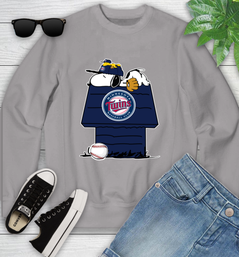 MLB Minnesota Twins Snoopy Woodstock The Peanuts Movie Baseball T Shirt Youth Sweatshirt 4