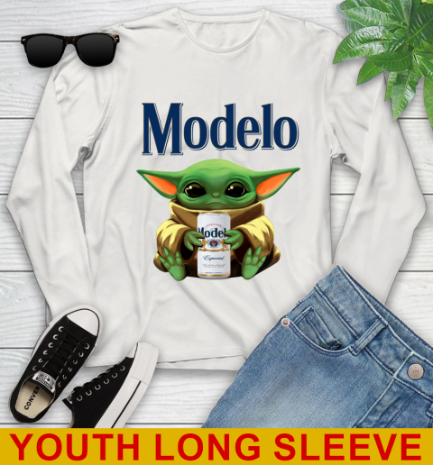 Star Wars Baby Yoda Hugs Modelo Especial Beer Shirt 133