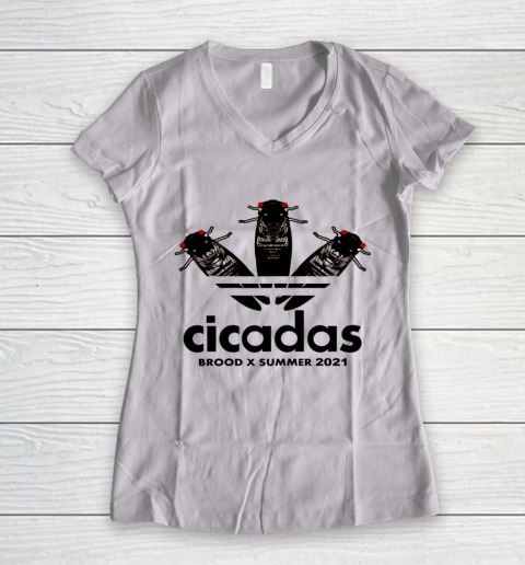 Brood X Cicada Cicadas Summer Magicicada 2021 USA Women's V-Neck T-Shirt