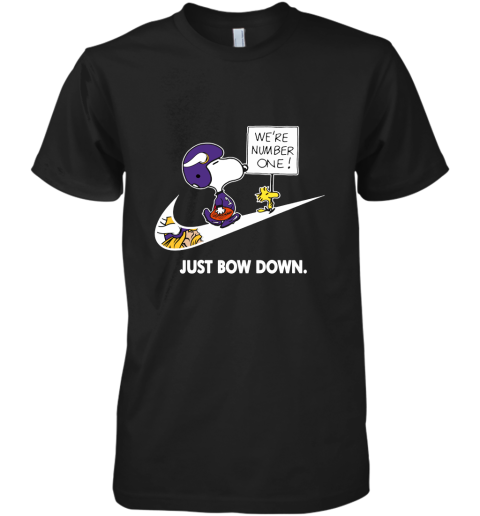 Minnesota Vikings Are Number One – Just Bow Down Snoopy Premium Men's T-Shirt