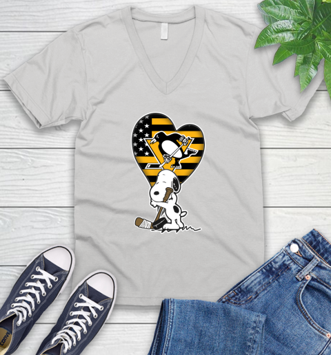 Pittsburgh Penguins NHL Hockey The Peanuts Movie Adorable Snoopy V-Neck T-Shirt