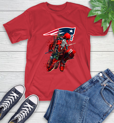 NFL Deadpool Marvel Comics Sports Football New England Patriots T-Shirt 10