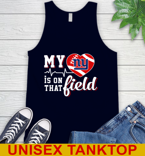 NFL My Heart Is On That Field Football Sports New York Giants Tank Top 2