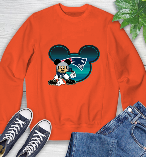 NFL New England Patriots Mickey Mouse Disney Football T Shirt Sweatshirt 4