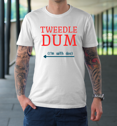Tweedle Dum I'm With Dee Couple And Friends Funny Lazy Costume T-Shirt