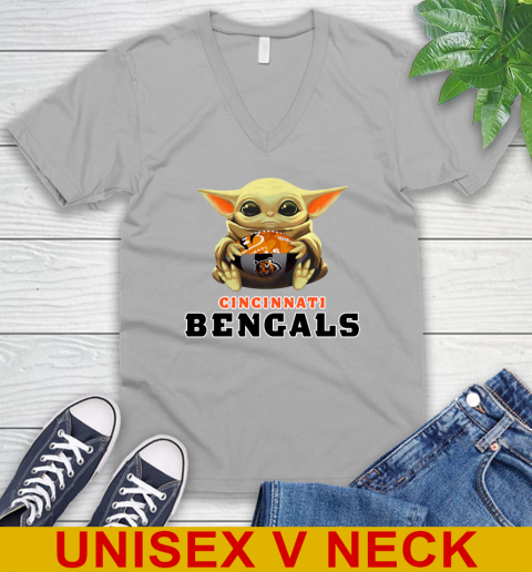 NFL Football Cincinnati Bengals Baby Yoda Star Wars Shirt V-Neck T-Shirt 4