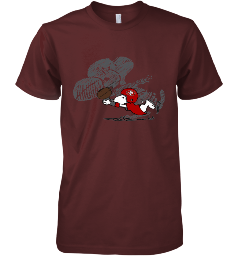 San Fracisco 49ers Snoopy Plays The Football Game Premium Men's T-Shirt