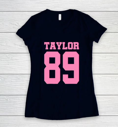 Pink Numbers Taylor 89 Women's V-Neck T-Shirt 2