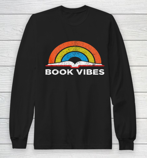 Reading Rainbow t shirt Vintage Retro Book Vibes Rainbow Gift for Reading Lovers Long Sleeve T-Shirt