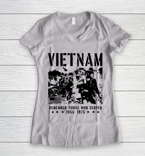 Vietnam Veteran Remember those who served 1955  1975 Women's V-Neck T-Shirt