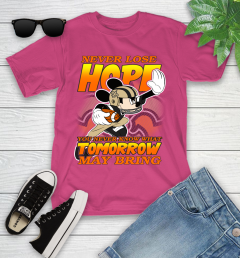 New Orleans Saints NFL Football Mickey Disney Never Lose Hope Youth T-Shirt - Image 12