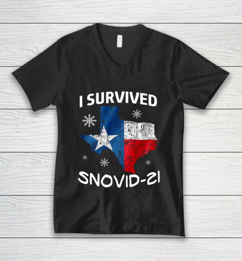 Snowstorm Texas 2021 I Survived Snovid 21 Snow Ice Outage V-Neck T-Shirt