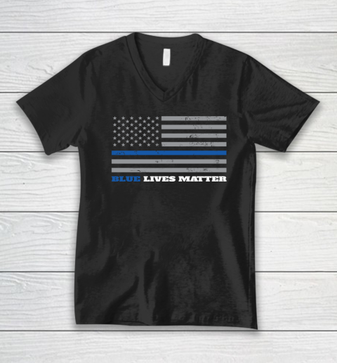Blue Lives Matter  Thin Blue Line Flag V-Neck T-Shirt