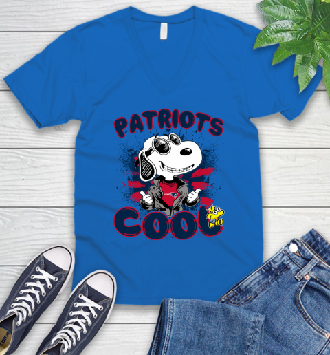 NFL Football New England Patriots Cool Snoopy Shirt V-Neck T-Shirt 5