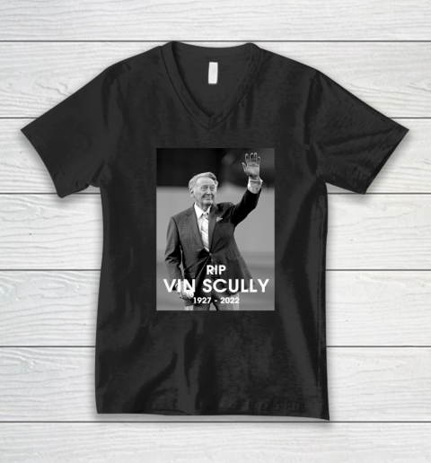Vin Scully RIP 1927  2022 V-Neck T-Shirt