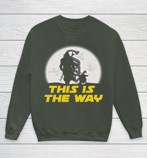 Chicago White Sox MLB Baseball Star Wars Yoda And Mandalorian This Is The Way Youth Sweatshirt 8