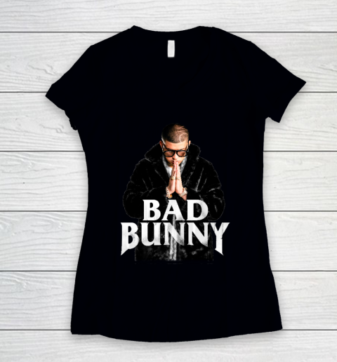 Top Best Design Bad Bunny Women's V-Neck T-Shirt