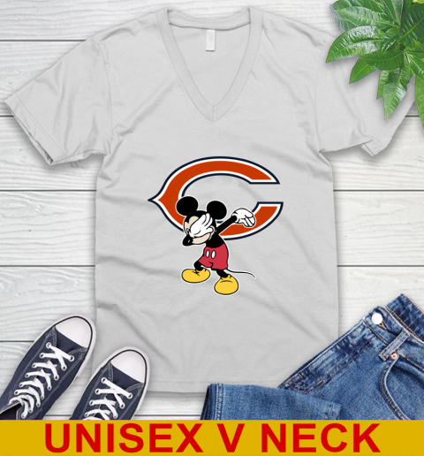 Chicago Bears NFL Football Dabbing Mickey Disney Sports V-Neck T-Shirt