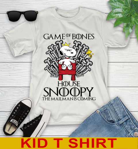 Game of bones house snoopy the mailman is coming tshirt 96